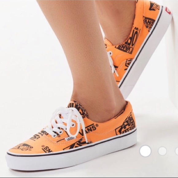 Restock NWT Vans Logo Mix Era Authentic Shoe - Picture 3 of 8